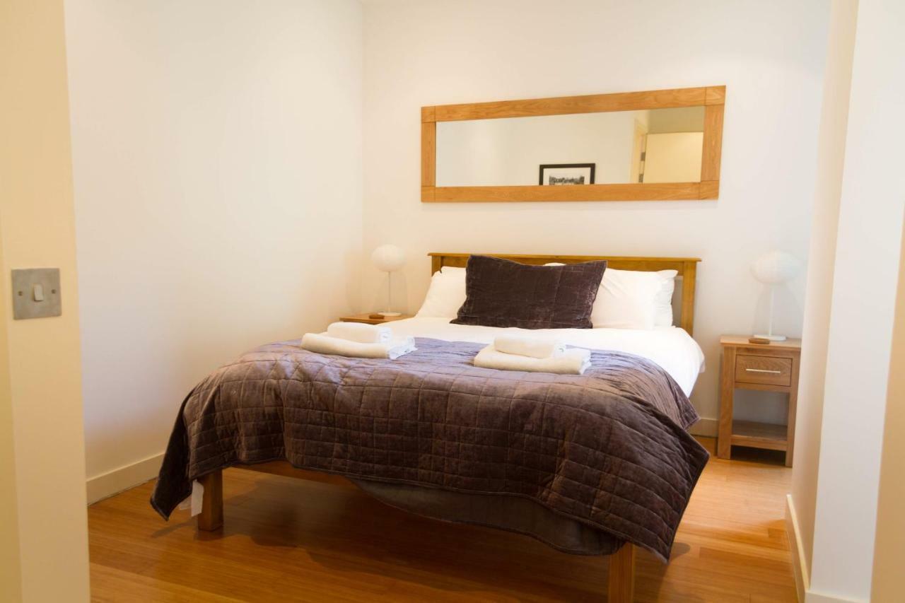 2 Bed At Quartermile Édimbourg