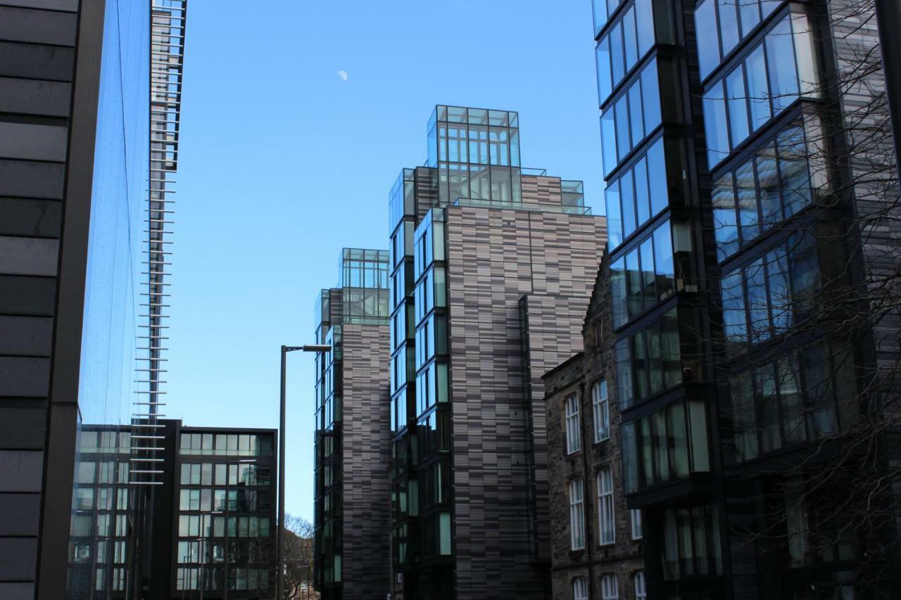 2 Bed At Quartermile Édimbourg